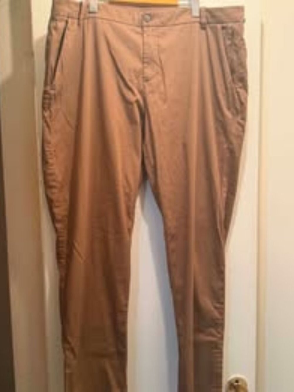 LULU ABC PANTS SLIM FIT ( SIZE 40 )